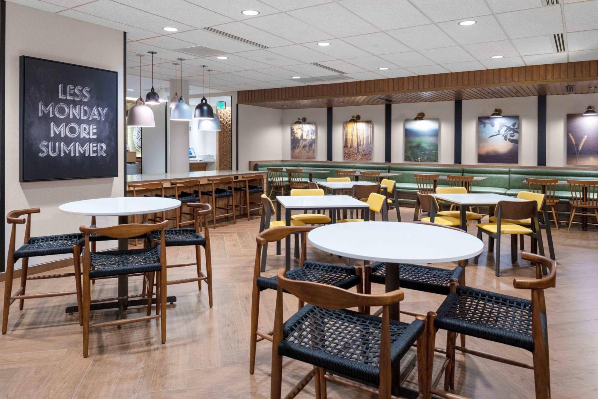 Fairfield By Marriott Inn & Suites Medford Exterior photo